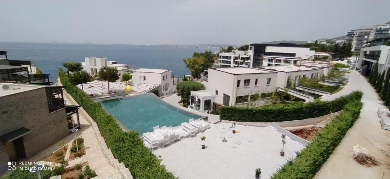 Matthews Beach House Vlore Bagian luar foto